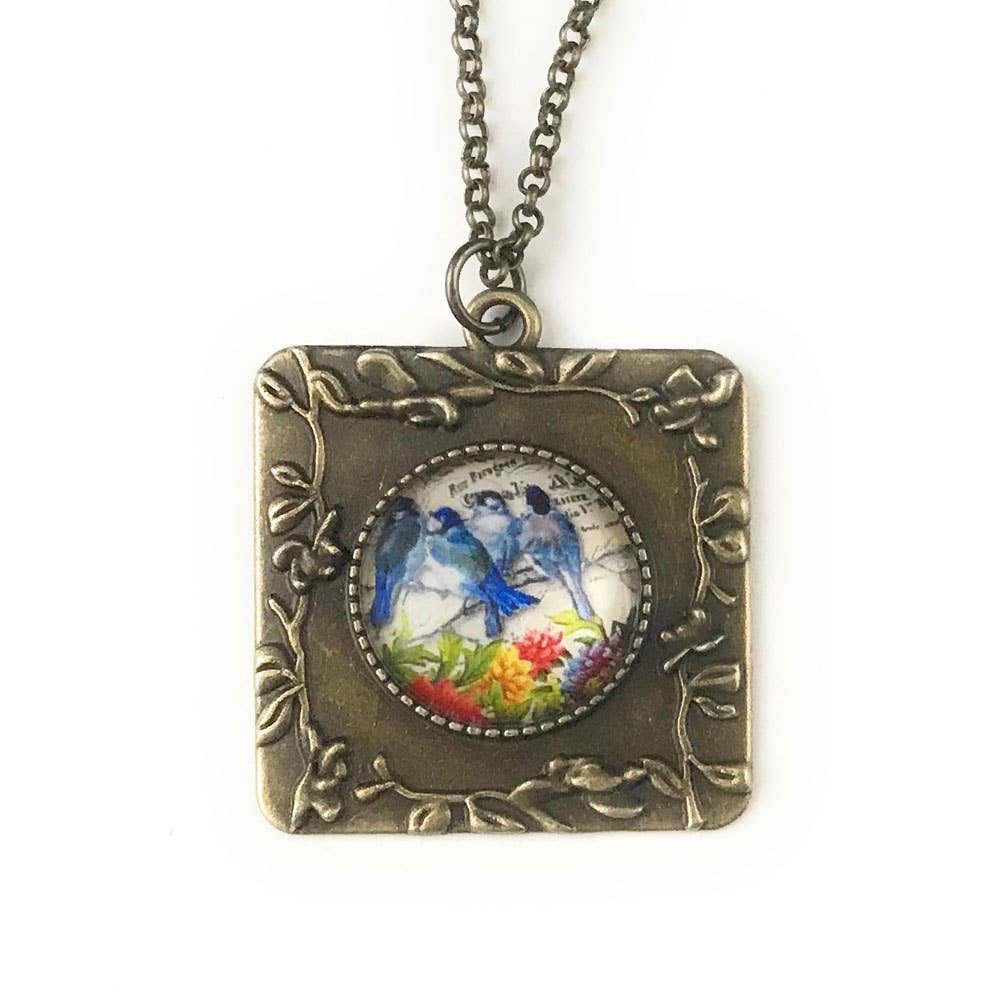 Blubirds Vintage Style Necklace